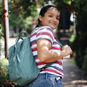 Meet your Posher, Gabby